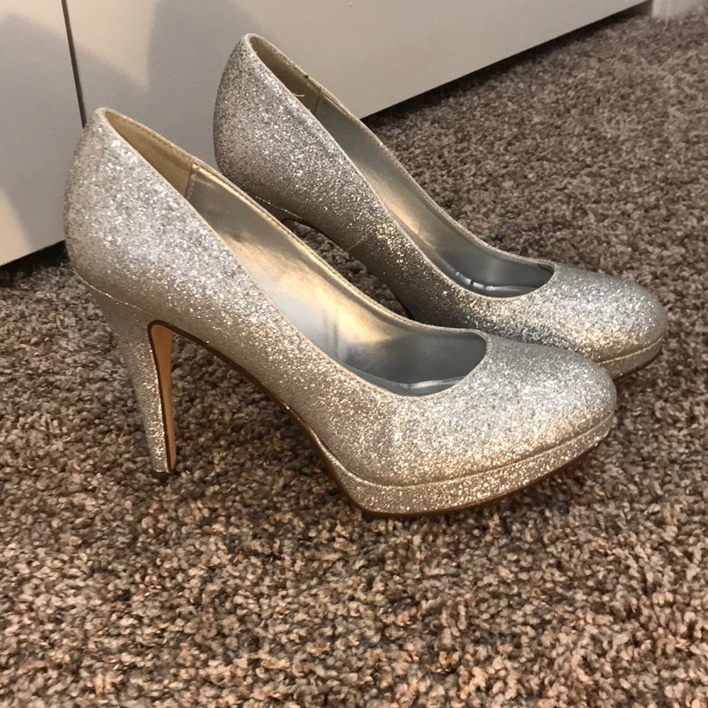 D Silver Glitter 4 Inch Heels